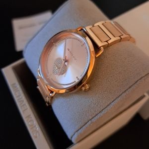 Michael Kors Portia MK 3827 watch